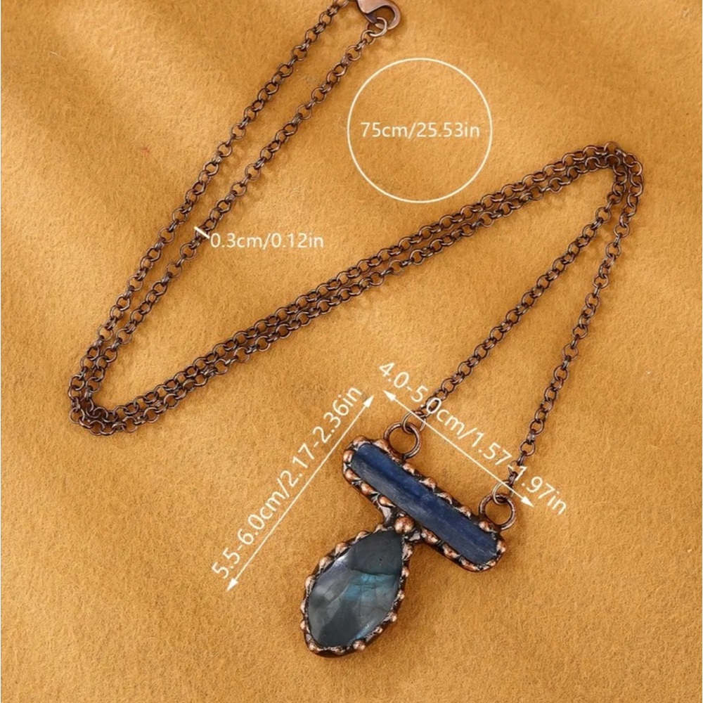 Bronze labradorite and kyanite necklace - Picture 2 of 5